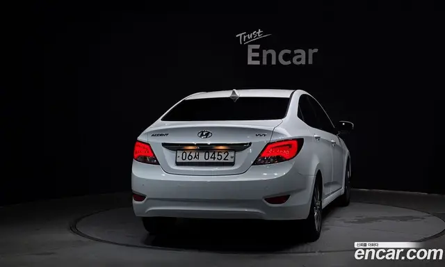 Hyundai Accent 2016 1.4 автомат (гидро), миниатюра 4 Hyundai Accent 2016 1.4 автомат (гидро), миниатюра 4