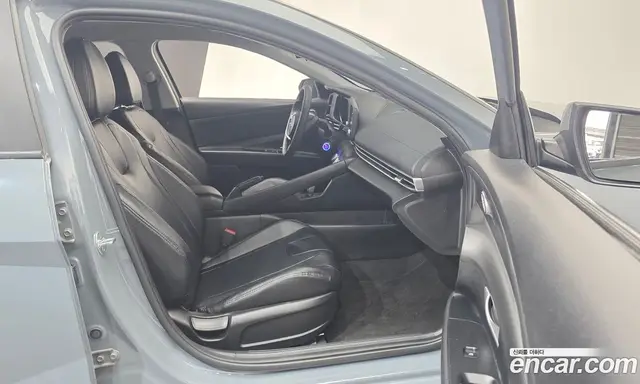 Hyundai Avante 2022 1.6 автомат (гидро), миниатюра 10 Hyundai Avante 2022 1.6 автомат (гидро), миниатюра 10