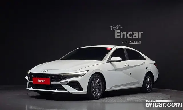 Hyundai Avante, 2023, 27 560 км