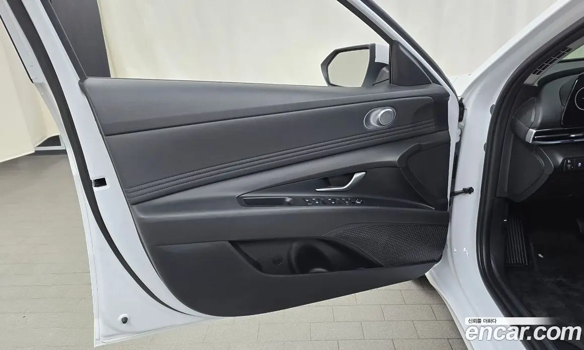 Hyundai Avante 2023 1.6 автомат (гидро), фото 14 Hyundai Avante 2023 1.6 автомат (гидро), фото 14