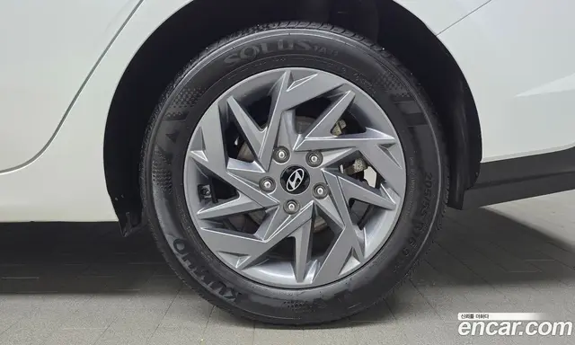 Hyundai Avante 2023 1.6 автомат (гидро), миниатюра 7 Hyundai Avante 2023 1.6 автомат (гидро), миниатюра 7