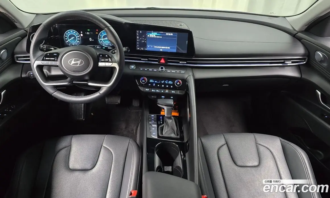 Hyundai Avante 2023 1.6 автомат (гидро), фото 10 Hyundai Avante 2023 1.6 автомат (гидро), фото 10