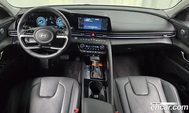 Hyundai Avante 2023 1.6 автомат (гидро), миниатюра 10 Hyundai Avante 2023 1.6 автомат (гидро), миниатюра 10