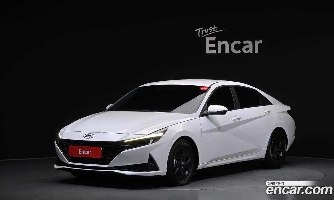 Hyundai Avante 2023 1.6 автомат (гидро), фото 1 Hyundai Avante 2023 1.6 автомат (гидро), фото 1
