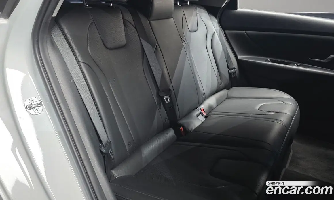 Hyundai Avante 2023 1.6 автомат (гидро), фото 17 Hyundai Avante 2023 1.6 автомат (гидро), фото 17