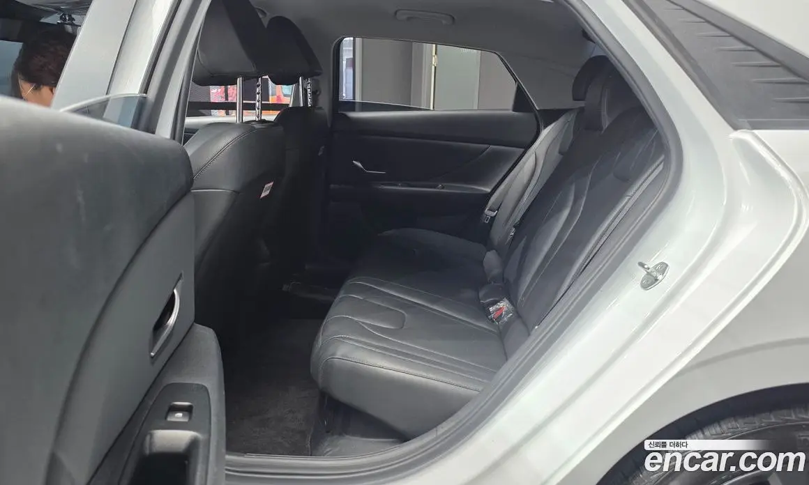 Hyundai Avante 2023 1.6 автомат (гидро), фото 18 Hyundai Avante 2023 1.6 автомат (гидро), фото 18