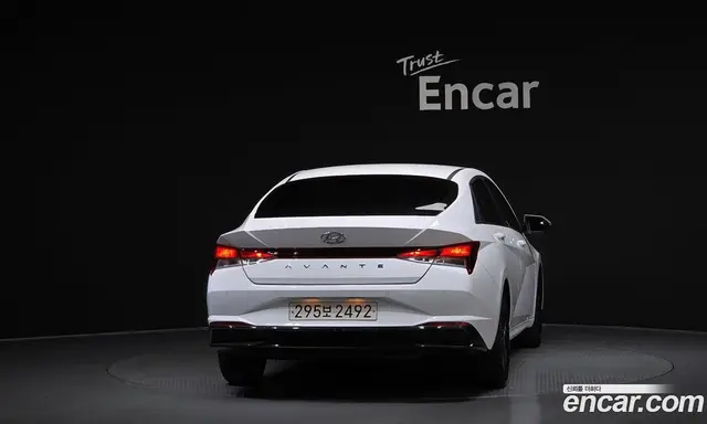 Hyundai Avante 2023 1.6 автомат (гидро), миниатюра 4 Hyundai Avante 2023 1.6 автомат (гидро), миниатюра 4