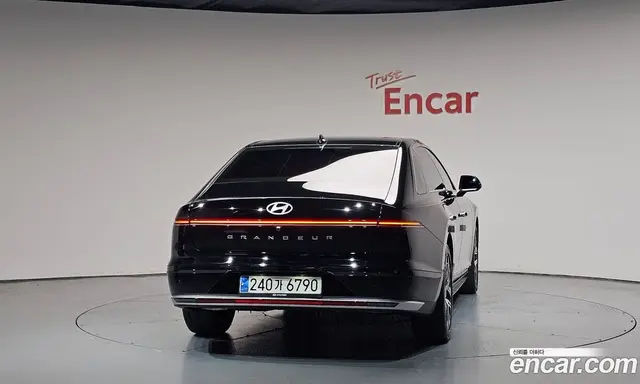 Hyundai Grandeur 2023 2.5 автомат (гидро), миниатюра 3