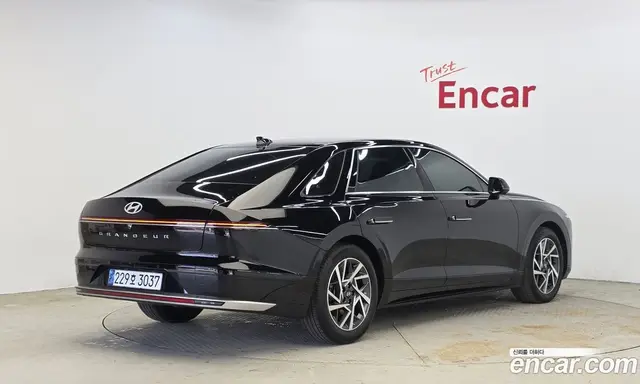 Hyundai Grandeur 2024 2.5 автомат (гидро), миниатюра 2
