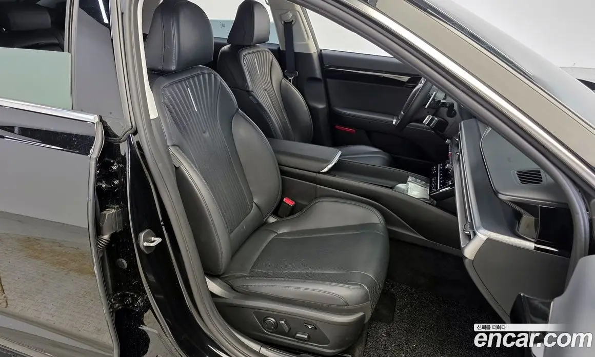 Hyundai Grandeur 2024 2.5 автомат (гидро), фото 16