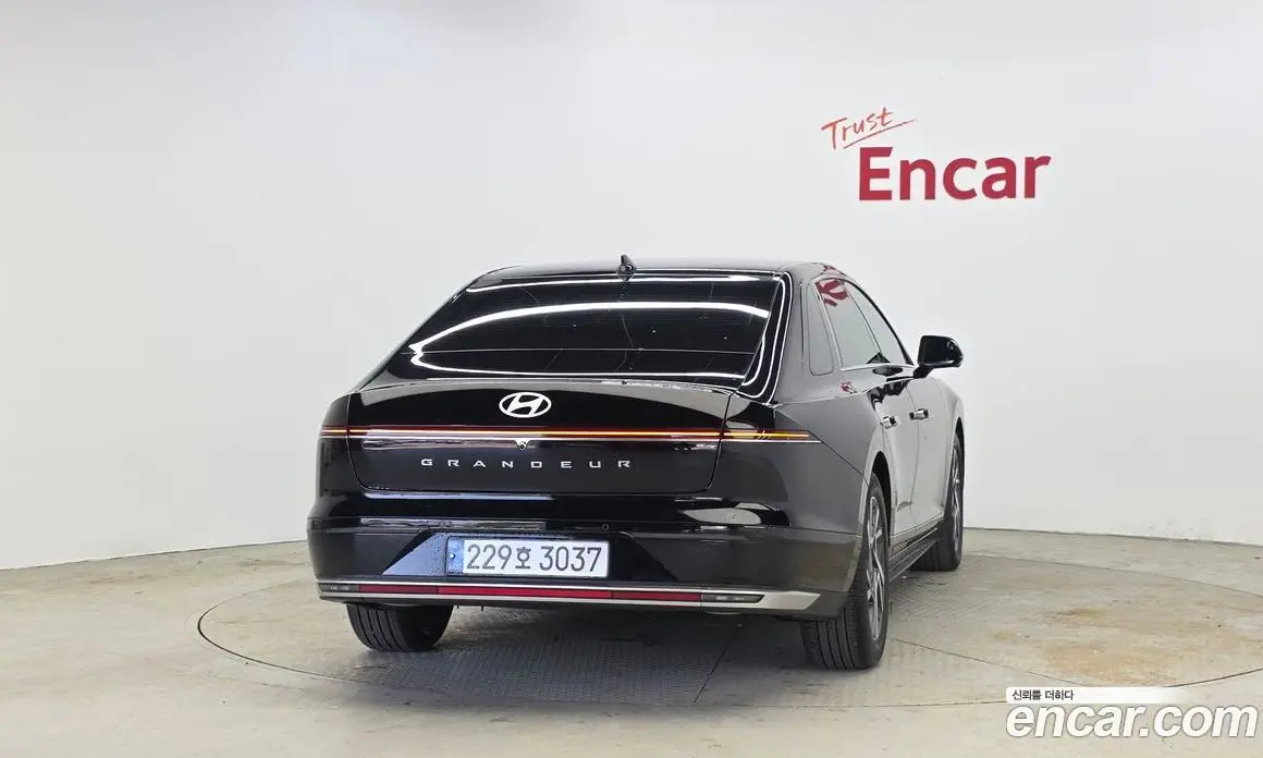Hyundai Grandeur 2024 2.5 автомат (гидро), фото 4