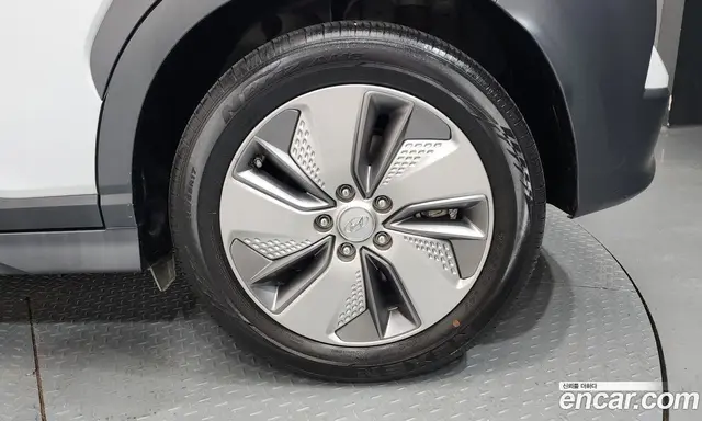 Hyundai Kona 2020 0.2 автомат (гидро), миниатюра 7 Hyundai Kona 2020 0.2 автомат (гидро), миниатюра 7