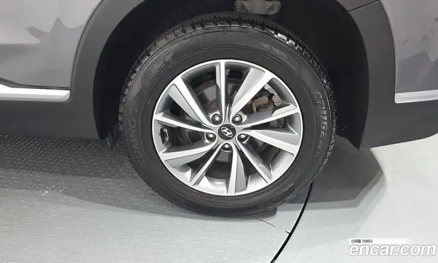 Hyundai Santa Fe 2019 2.0 автомат (гидро), миниатюра 6 Hyundai Santa Fe 2019 2.0 автомат (гидро), миниатюра 6