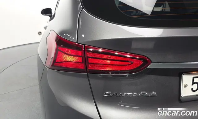 Hyundai Santa Fe 2019 2.0 автомат (гидро), миниатюра 8 Hyundai Santa Fe 2019 2.0 автомат (гидро), миниатюра 8