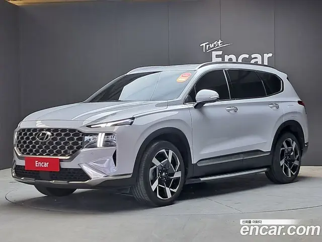 Hyundai Santa Fe, 2023, 38 730 км