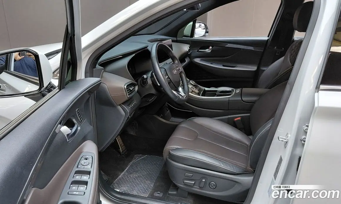Hyundai Santa Fe 2023 2.5 автомат (гидро), фото 13