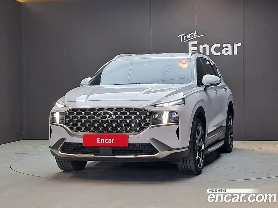 Hyundai Santa Fe 2023 2.5 автомат (гидро), фото 3