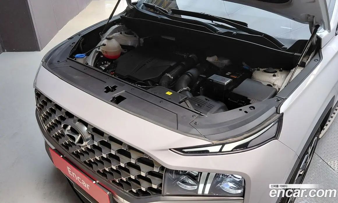 Hyundai Santa Fe 2023 2.5 автомат (гидро), фото 6