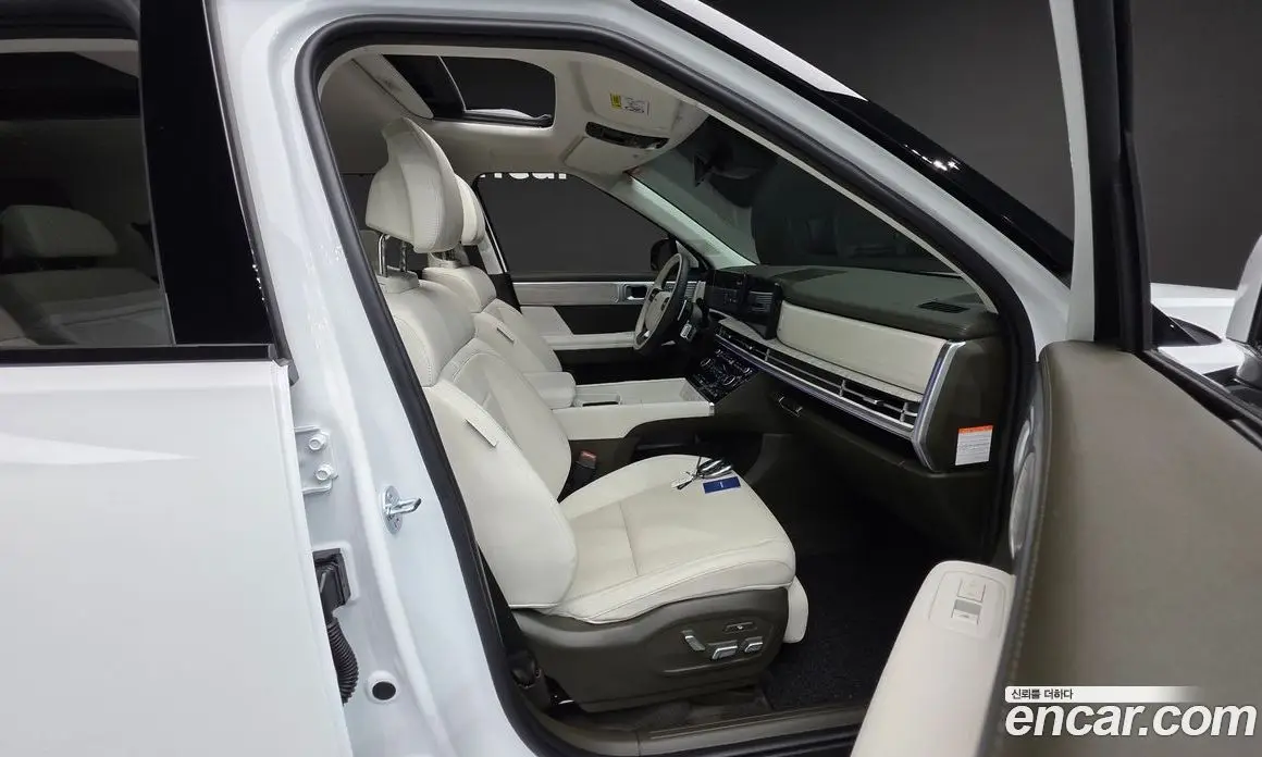Hyundai Santa Fe 2024 1.6 автомат (гидро), фото 13