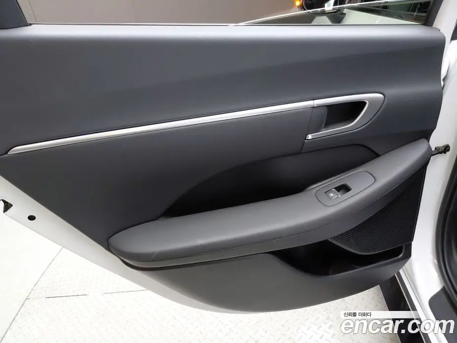 Hyundai Sonata 2022 2.0 автомат (гидро), фото 15 Hyundai Sonata 2022 2.0 автомат (гидро), фото 15