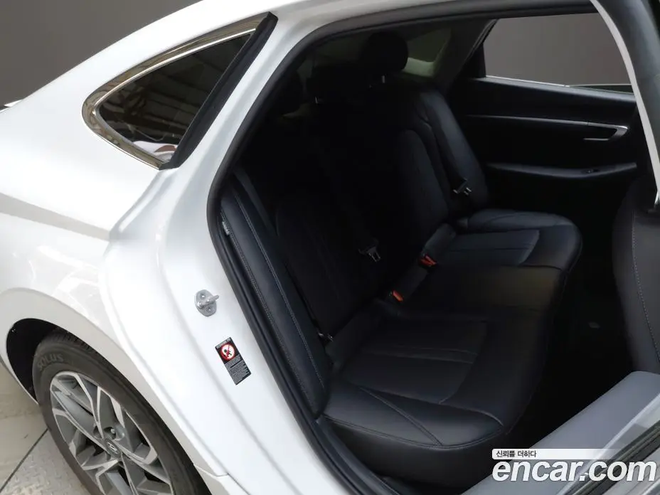 Hyundai Sonata 2022 2.0 автомат (гидро), фото 17 Hyundai Sonata 2022 2.0 автомат (гидро), фото 17