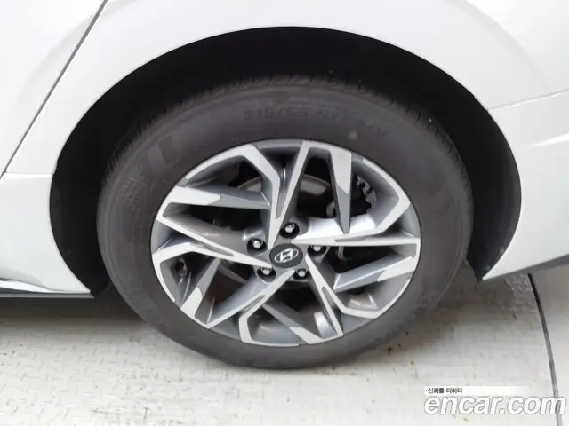 Hyundai Sonata 2022 2.0 автомат (гидро), миниатюра 7 Hyundai Sonata 2022 2.0 автомат (гидро), миниатюра 7
