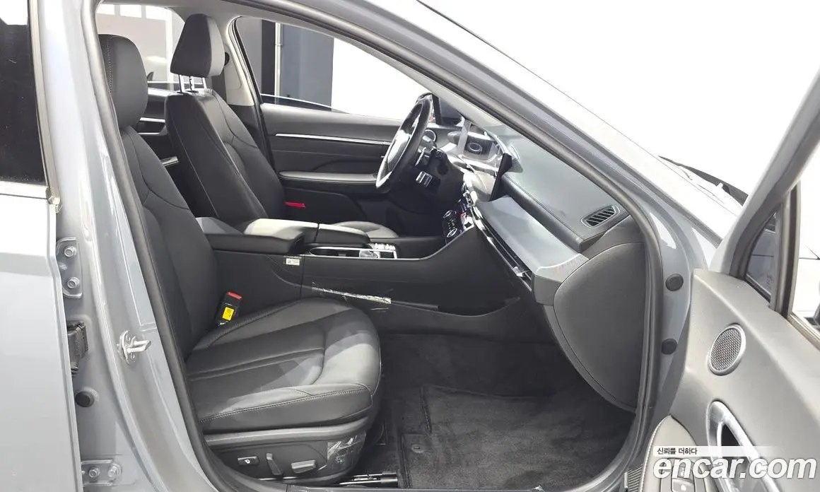 Hyundai Sonata 2024 2.0 автомат (гидро), фото 16 Hyundai Sonata 2024 2.0 автомат (гидро), фото 16