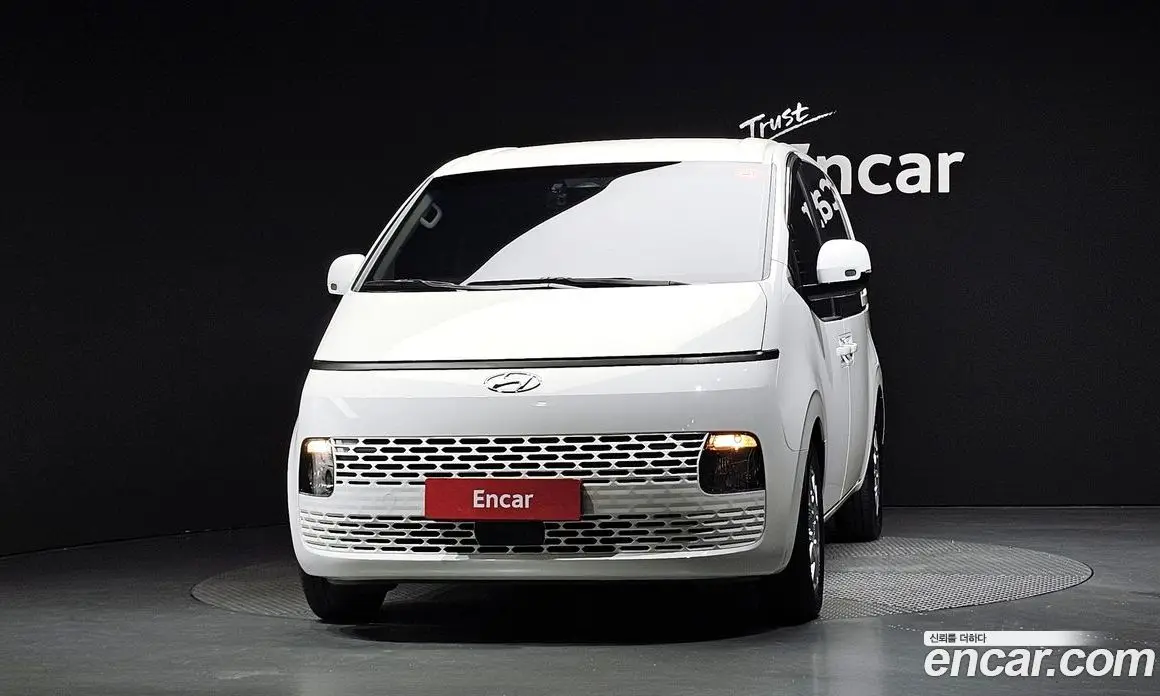 Hyundai Staria 2021 2.2 автомат (гидро), фото 3 Hyundai Staria 2021 2.2 автомат (гидро), фото 3