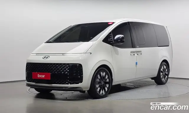 Hyundai Staria, 2025, 21 245 км