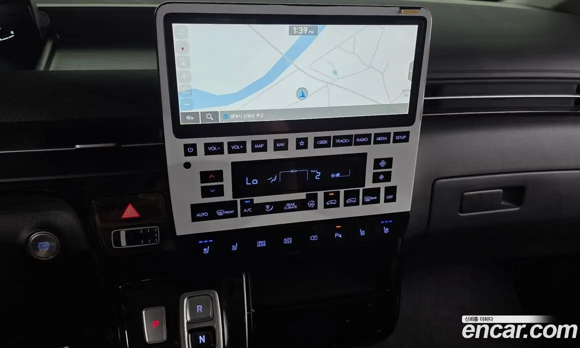 Hyundai Staria 2025 2.2 автомат (гидро), фото 20 Hyundai Staria 2025 2.2 автомат (гидро), фото 20