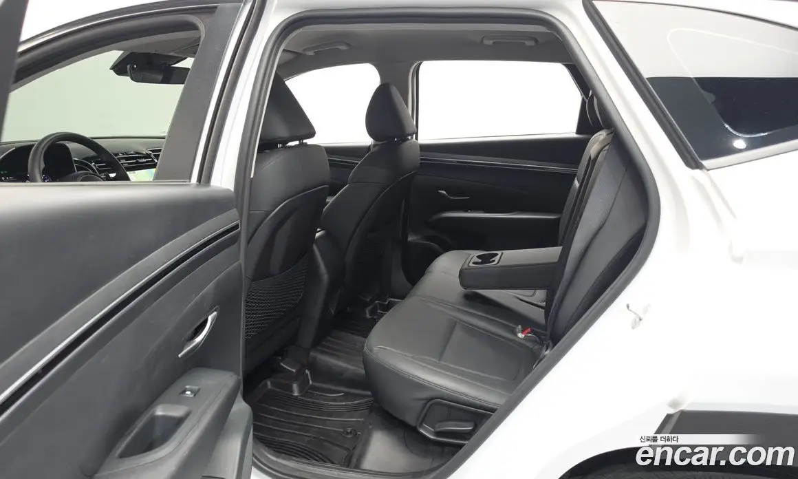Hyundai Tucson 2023 1.6 автомат (гидро), фото 18
