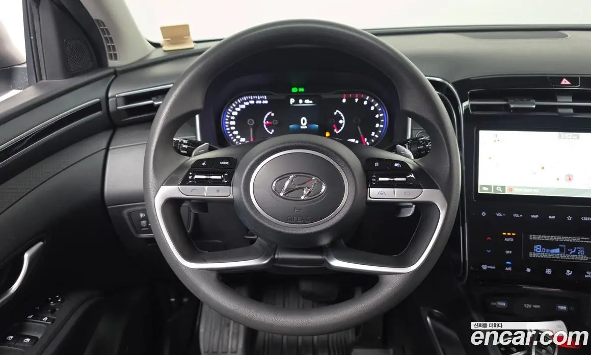 Hyundai Tucson 2023 1.6 автомат (гидро), фото 20