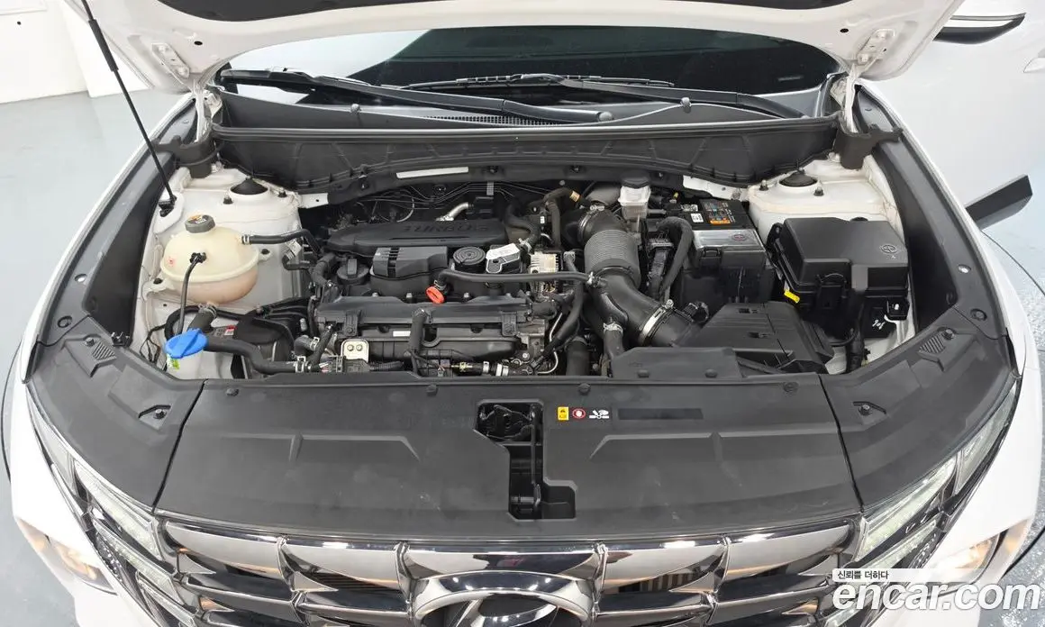 Hyundai Tucson 2023 1.6 автомат (гидро), фото 6