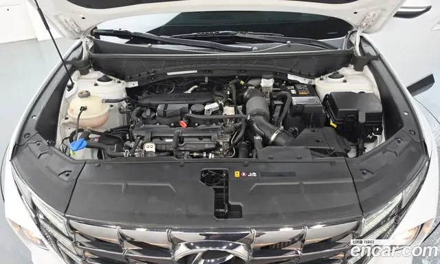 Hyundai Tucson 2023 1.6 автомат (гидро), миниатюра 6