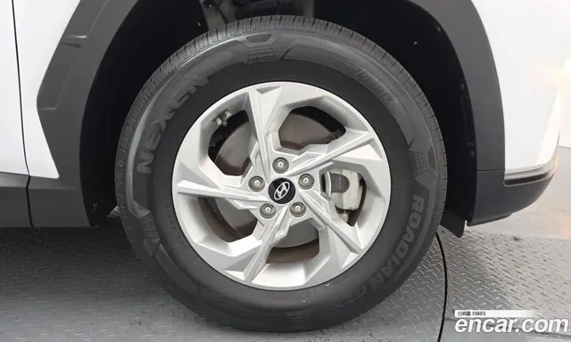 Hyundai Tucson 2023 1.6 автомат (гидро), миниатюра 7
