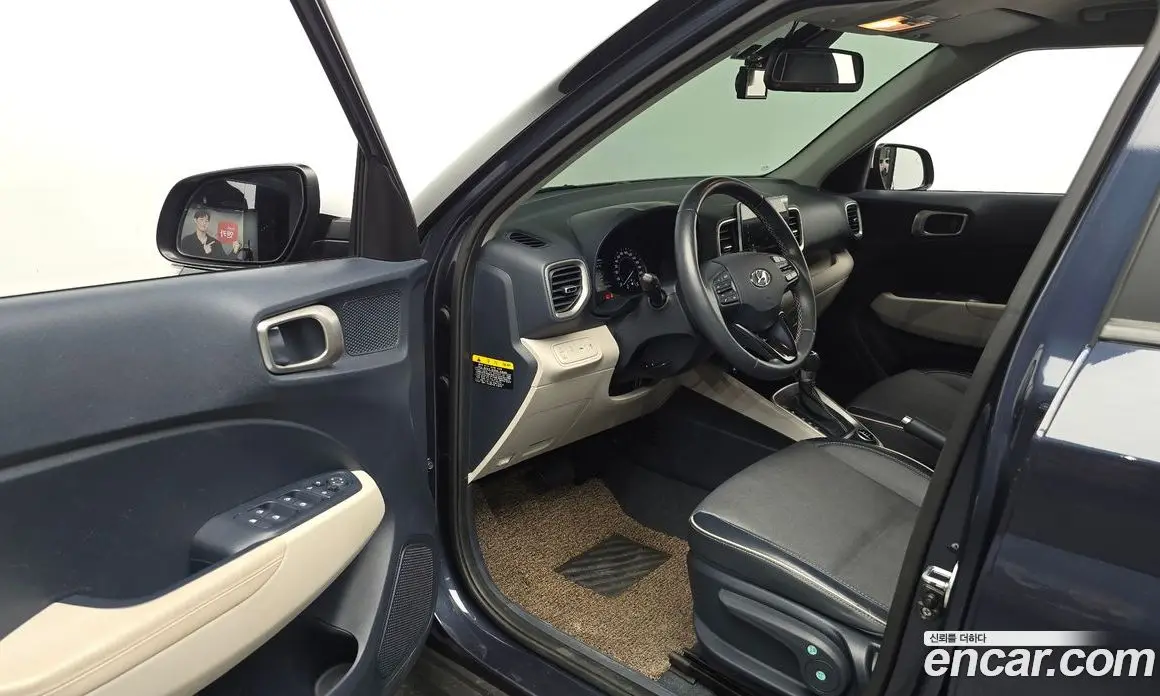 Hyundai Venue 2019 1.6 автомат (гидро), фото 12