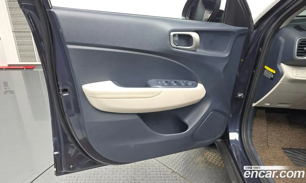 Hyundai Venue 2019 1.6 автомат (гидро), фото 13