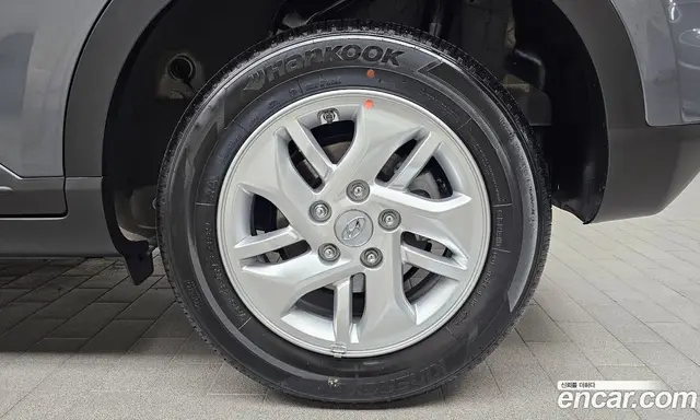Hyundai Venue 2025 1.6 автомат (гидро), миниатюра 7 Hyundai Venue 2025 1.6 автомат (гидро), миниатюра 7