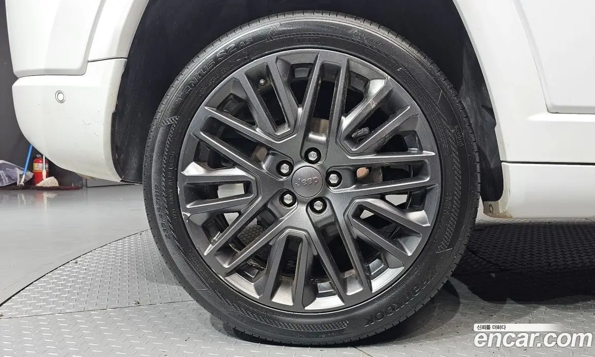 Jeep Compass 2022 2.4 автомат (гидро), фото 5