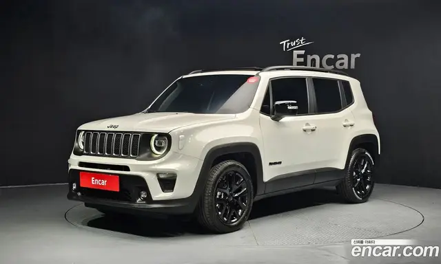 Jeep Renegade, 2023, 4 777 км