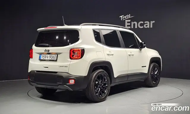 Jeep Renegade 2023 1.3 автомат (гидро), миниатюра 2 Jeep Renegade 2023 1.3 автомат (гидро), миниатюра 2