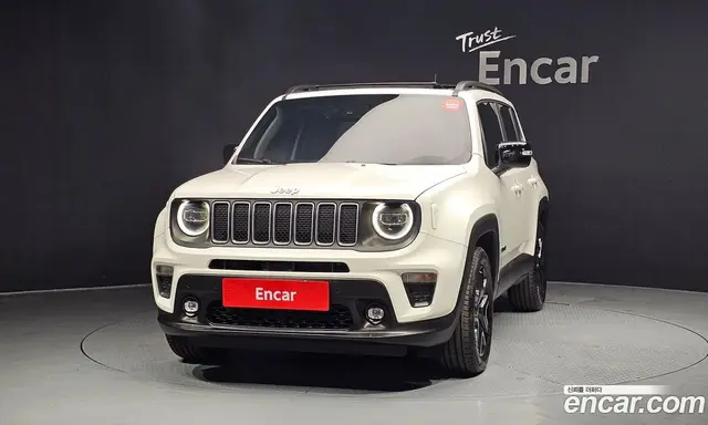 Jeep Renegade 2023 1.3 автомат (гидро), миниатюра 3 Jeep Renegade 2023 1.3 автомат (гидро), миниатюра 3