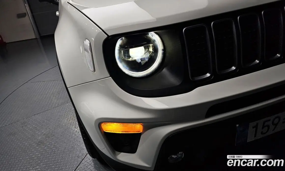 Jeep Renegade 2023 1.3 автомат (гидро), фото 8 Jeep Renegade 2023 1.3 автомат (гидро), фото 8