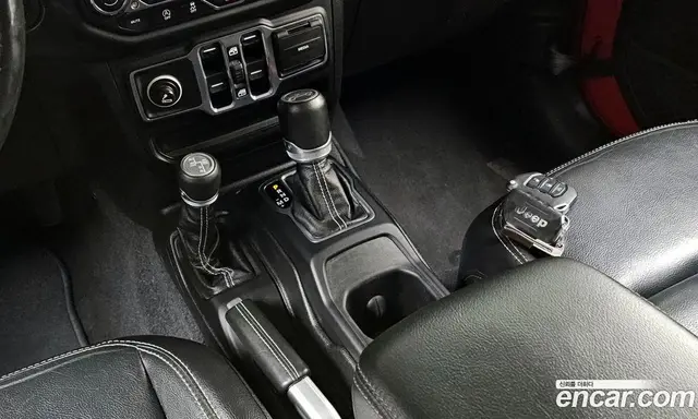 Jeep Wrangler 2019 2.0 автомат (гидро), миниатюра 12