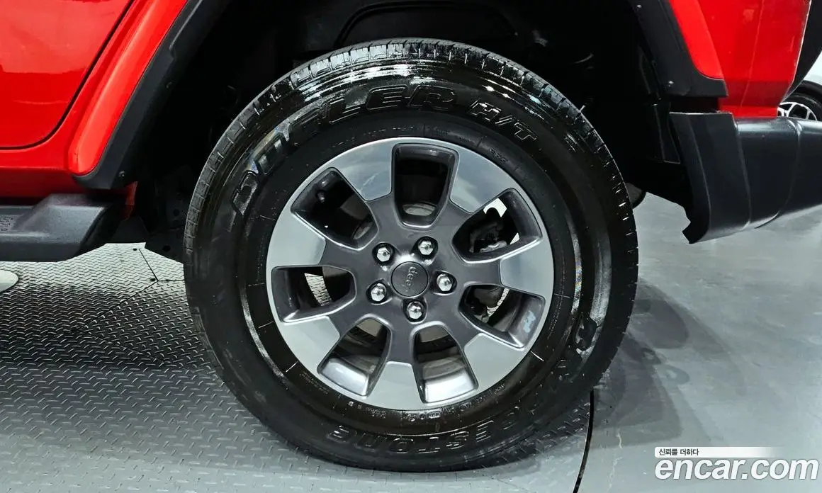 Jeep Wrangler 2019 2.0 автомат (гидро), фото 7 Jeep Wrangler 2019 2.0 автомат (гидро), фото 7