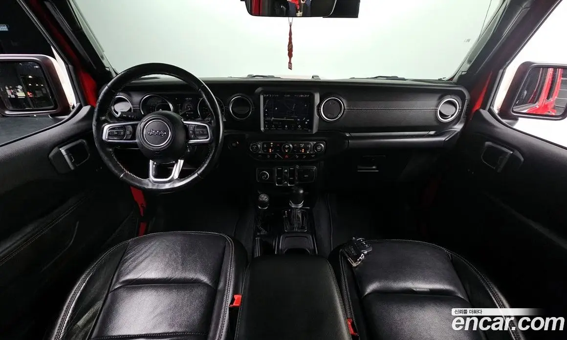 Jeep Wrangler 2019 2.0 автомат (гидро), фото 10 Jeep Wrangler 2019 2.0 автомат (гидро), фото 10