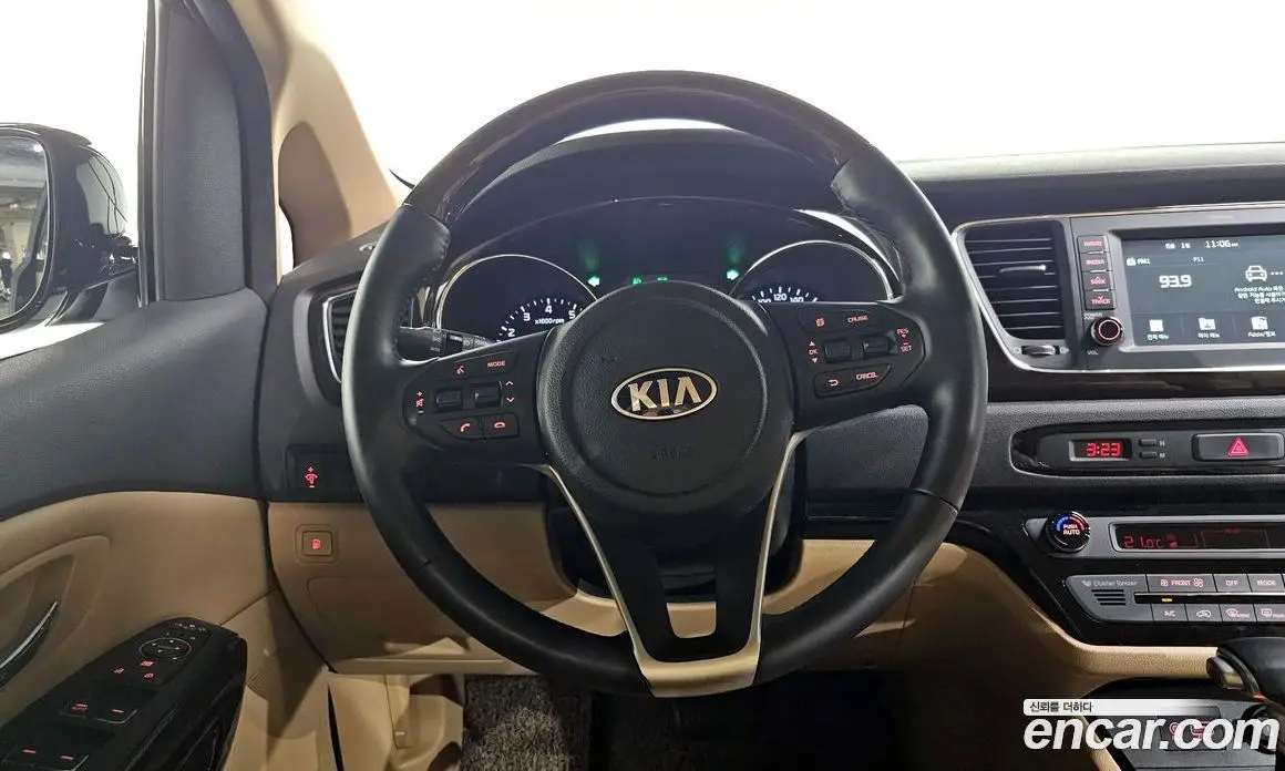 Kia Carnival 2019 3.3 автомат (гидро), фото 18