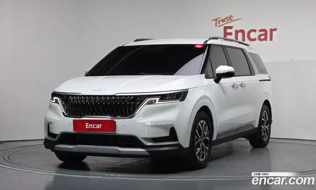 Kia Carnival, 2023, 22 560 км