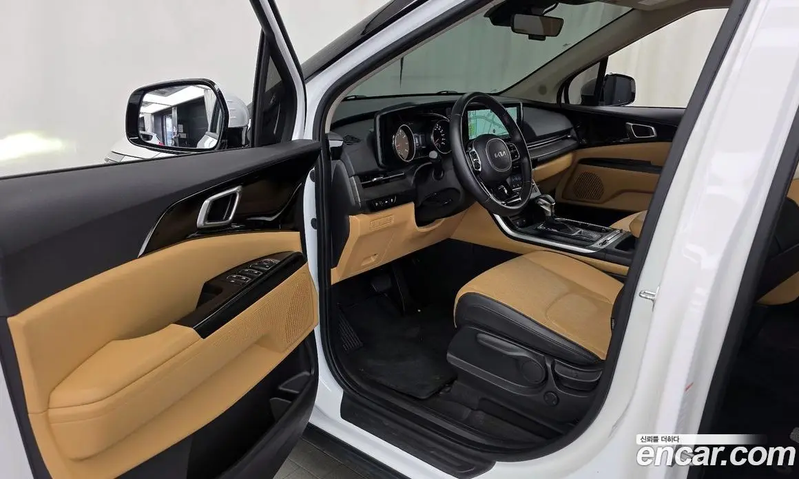 Kia Carnival 2023 3.5 автомат (гидро), фото 13 Kia Carnival 2023 3.5 автомат (гидро), фото 13