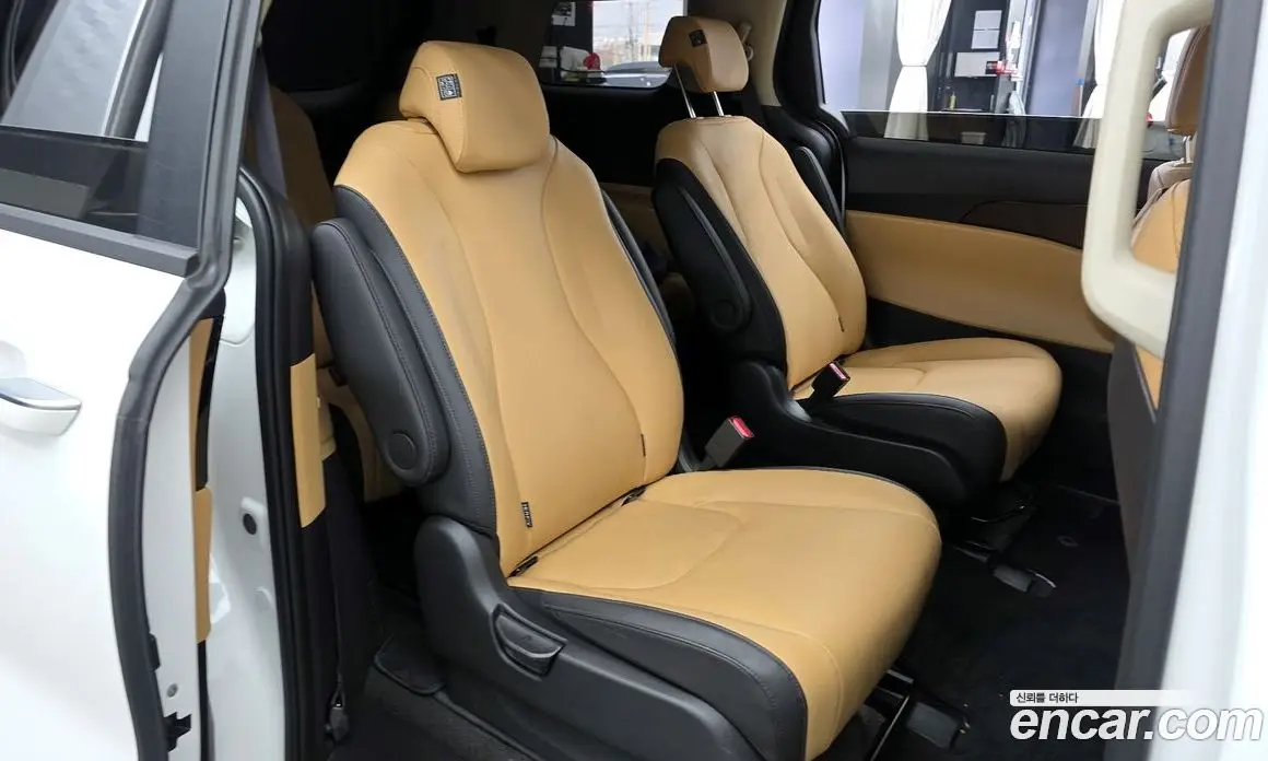 Kia Carnival 2023 3.5 автомат (гидро), фото 17 Kia Carnival 2023 3.5 автомат (гидро), фото 17